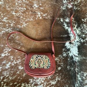 Leather burgundy crossbody bag